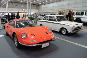 Garage CRESTさんのFerrari Dino 246GTとプラネックスカーズさんのLOTUS CORTINA Mk1。